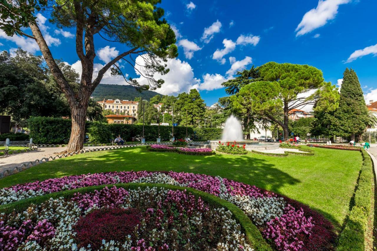 Villa Angeli Opatija Eksteriør billede